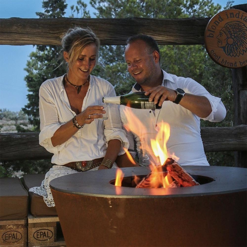 Arteflame Classic 40″ — Storage Base Flat-Top Grill & Fire Bowl (CORTEN Steel)